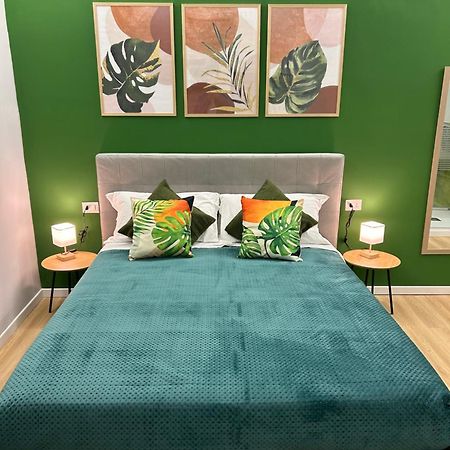 Vomero Suite And Deluxe Room B&B Napoli Exterior photo