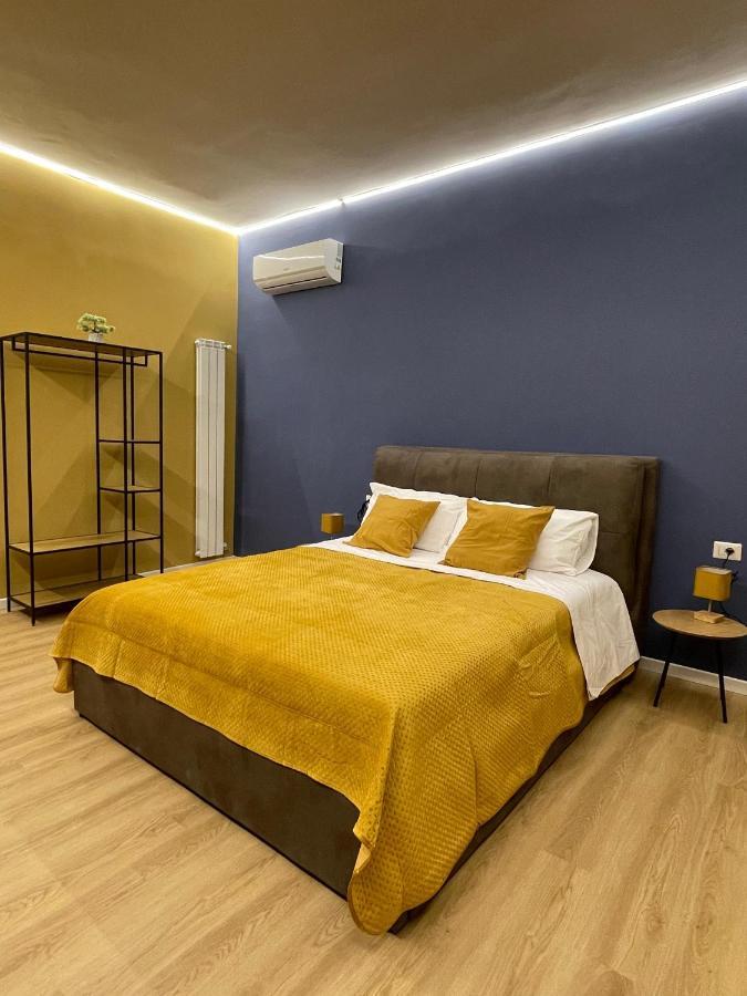 Vomero Suite And Deluxe Room B&B Napoli Exterior photo