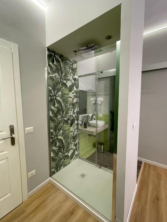 Vomero Suite And Deluxe Room B&B Napoli Exterior photo
