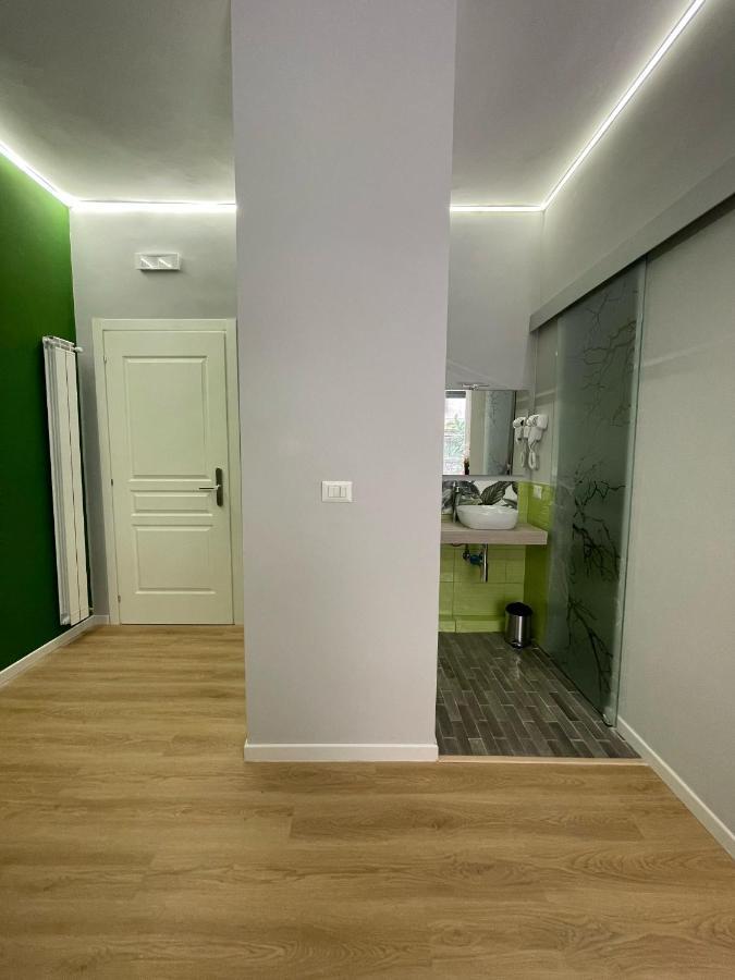 Vomero Suite And Deluxe Room B&B Napoli Exterior photo